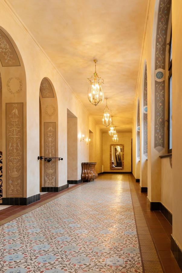 Boutique Hotel Gaia Kecskemét Esterno foto