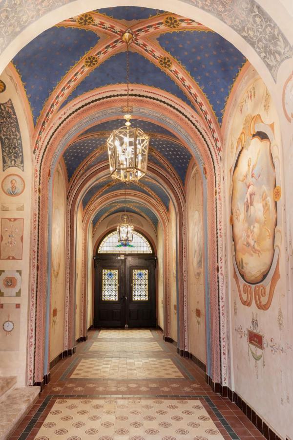 Boutique Hotel Gaia Kecskemét Esterno foto